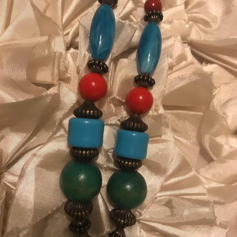 Beautiful statement necklace - Picture 4 of 5